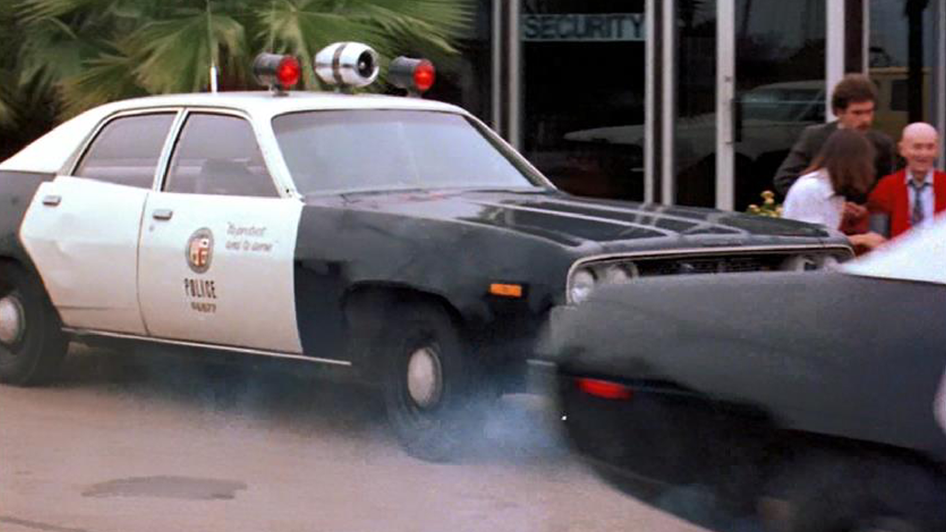 2c. Cops peel out