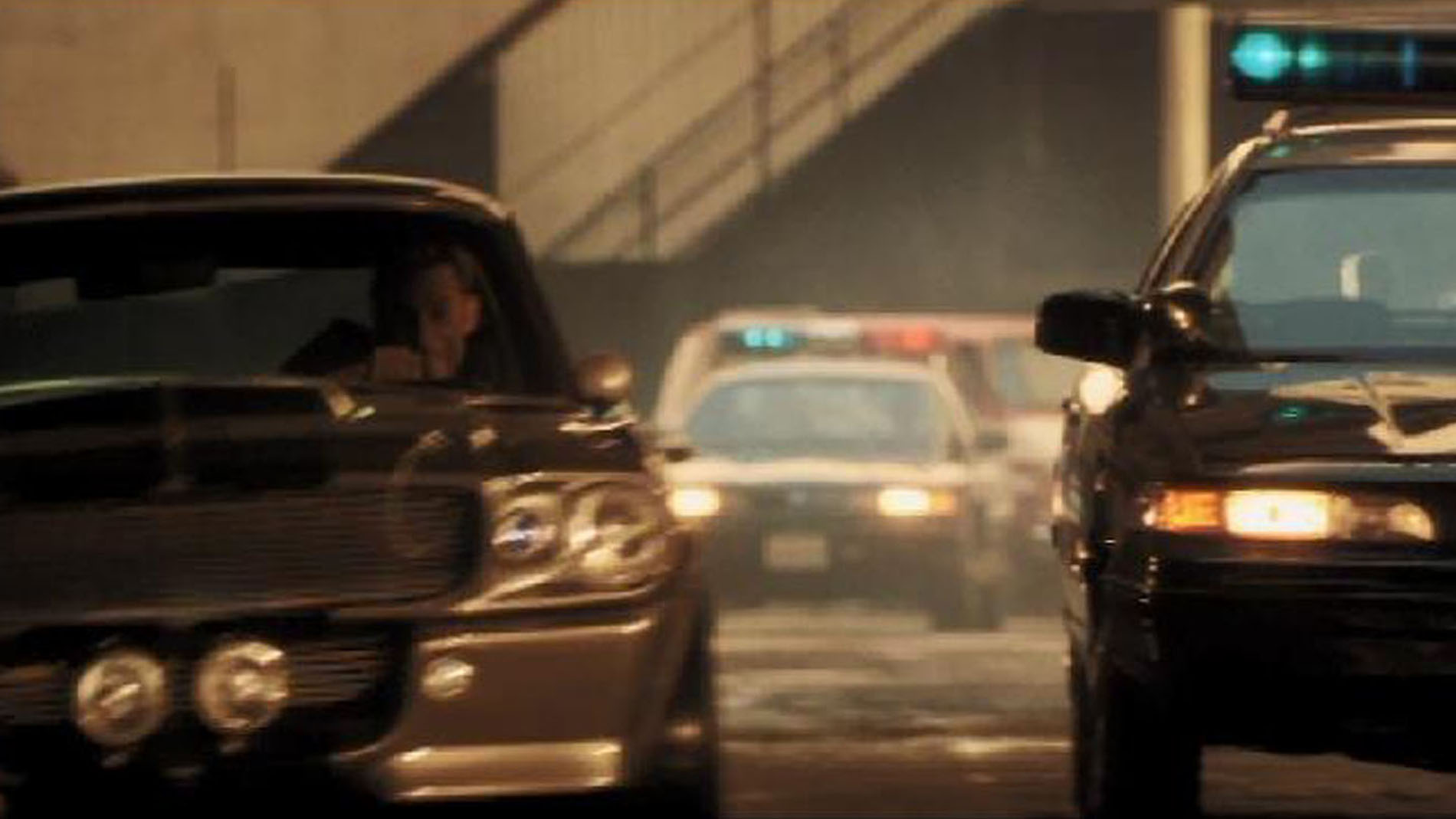15a. Memphis Eleanor being chased no