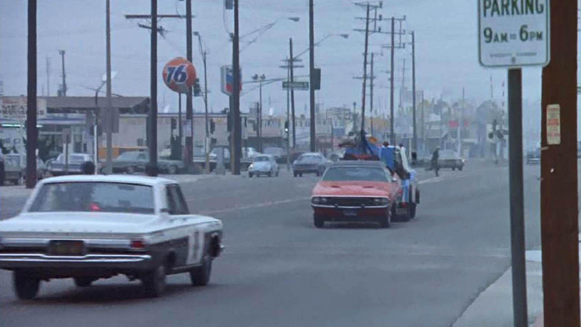 1a. Tow Truck cop chase