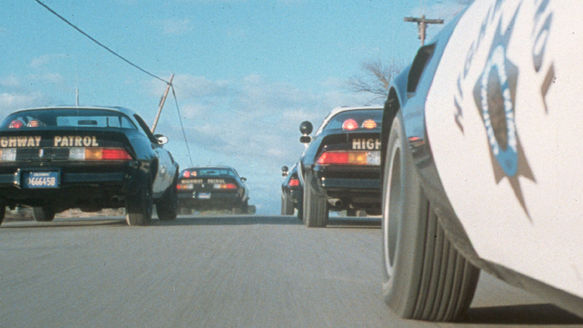 33. Cops chasing Holis
