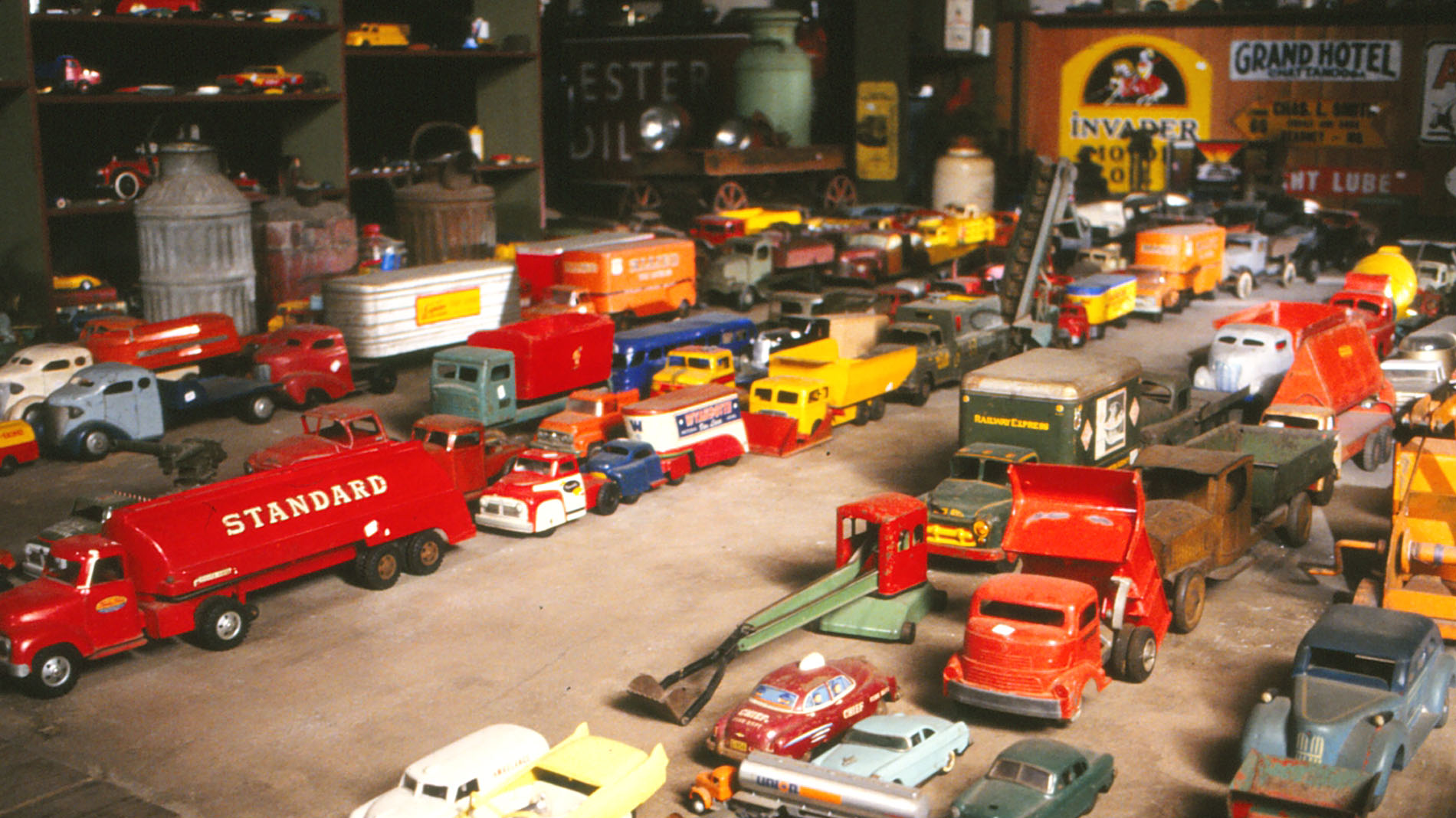 18b. Toy Collection 18b. Toy Collection
